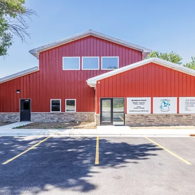 Lockwood Veterinarian Clinic Outside